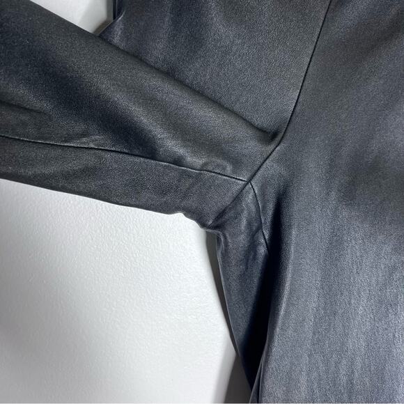 Theory Slim Kick Urban Leather Pants Black Cropped Kick Flare Sz 4 - Picture 6 of 9